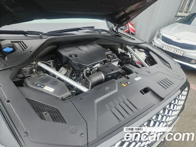 Genesis GV70 2.5T Бензин AWD — Фото автомобиля 11