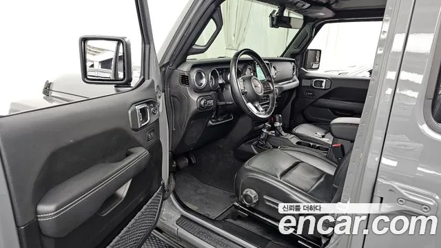 Jeep Wrangler Wrangler (JL) 2.0 Overland 4 двери — Фото автомобиля 10