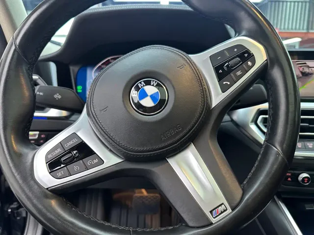 BMW 3 Series — Фото автомобиля 8
