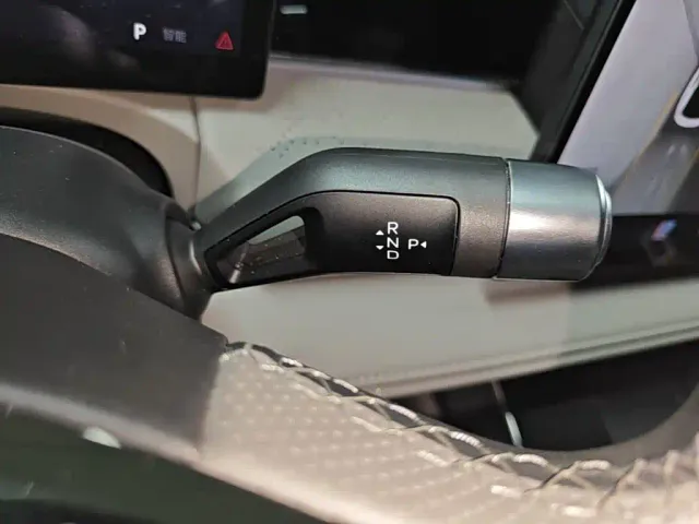 Geely Galaxy Xingyao 8 — Фото автомобиля 13