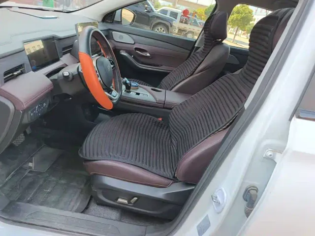 Jetour X90 Pro — Фото автомобиля 14