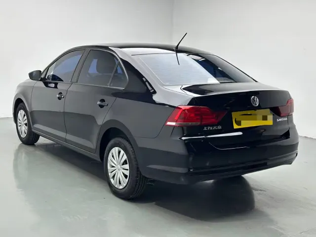 Volkswagen Santana — Фото автомобиля 7