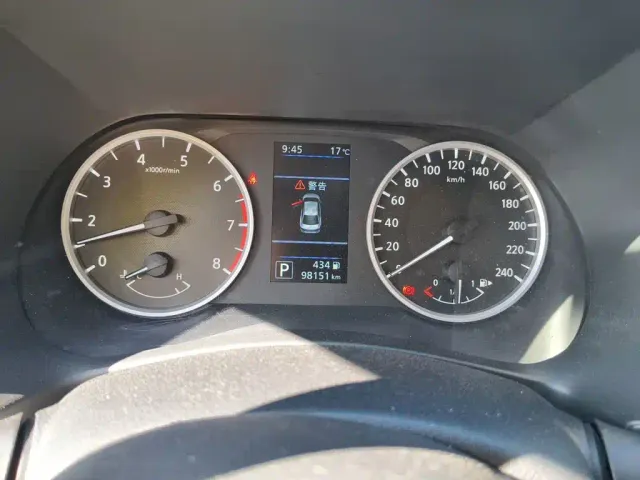 Nissan Sylphy — Фото автомобиля 12