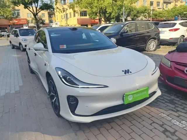 IM Motors L6 — Фото автомобиля 3