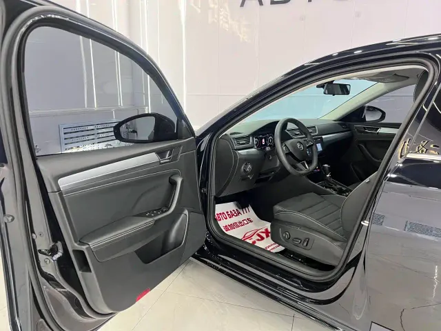 Skoda Superb — Фото автомобиля 7