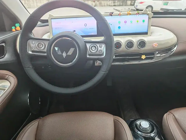 Wuling Bingo — Фото автомобиля 12