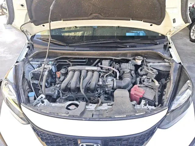 Honda Fit — Фото автомобиля 19