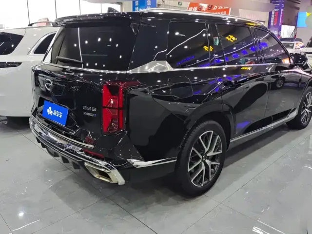 GAC Trumpchi GS8 — Фото автомобиля 3