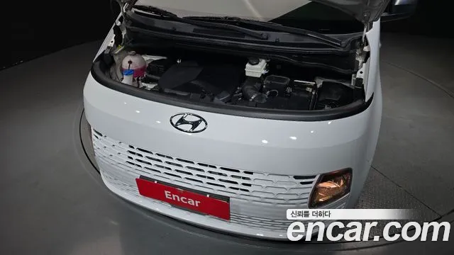Hyundai Staria — Фото автомобиля 9