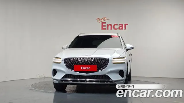 Genesis GV70 — Фото автомобиля 3