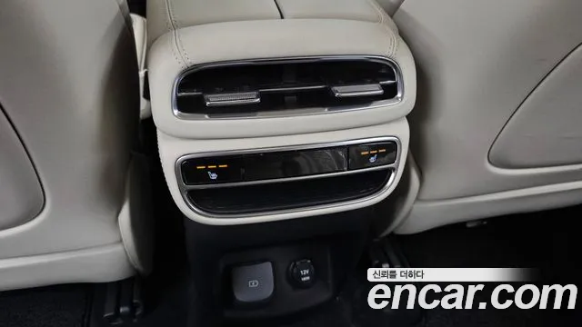 Genesis GV80 2.5T Бензин AWD — Фото автомобиля 18