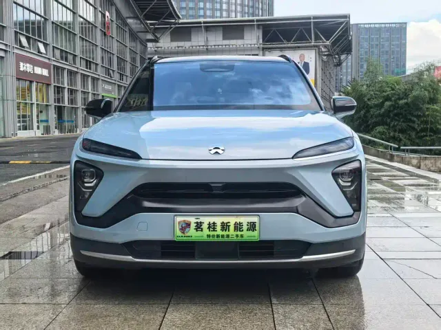 Nio ES6 — Фото автомобиля 2