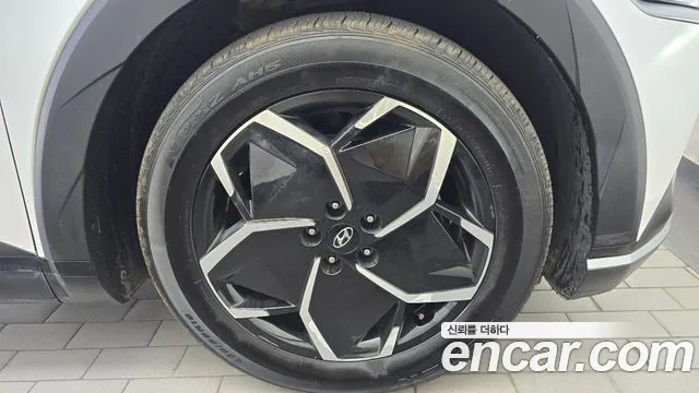 Hyundai Ioniq 5 — Фото автомобиля 6