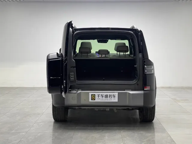 BYD FangChengBao Titanium 7 — Фото автомобиля 10