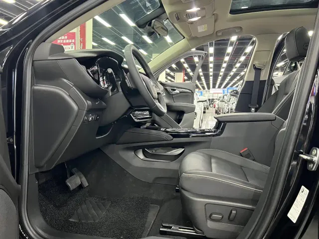 Buick Envision S — Фото автомобиля 5
