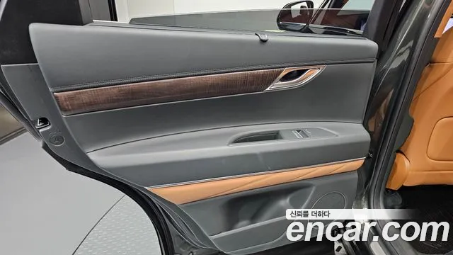 Genesis GV80 — Фото автомобиля 14