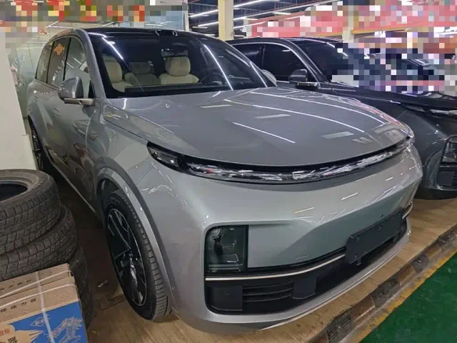Li Auto L9 — Фото автомобиля 3