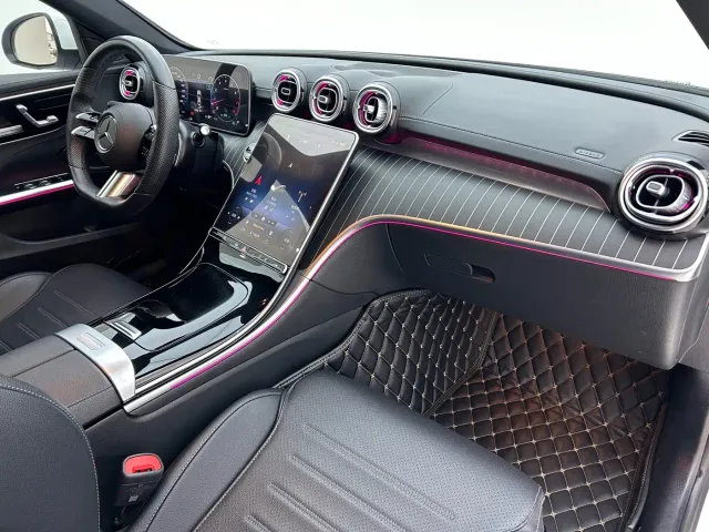 Mercedes-Benz C-Class — Фото автомобиля 15