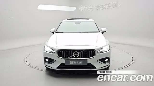 Volvo S60 3rd Gen — Фото автомобиля 2