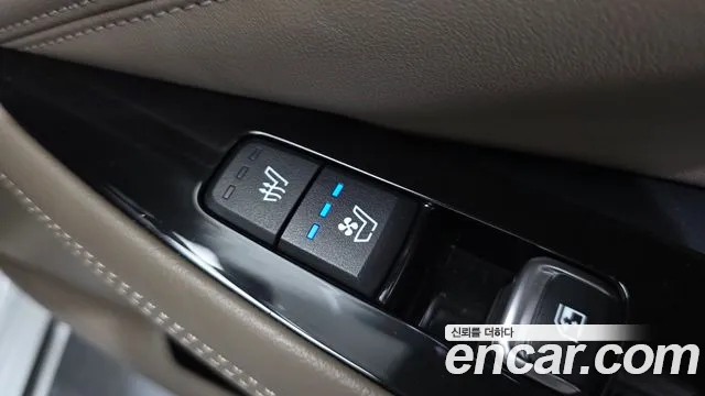 Kia K8 2.5 Бензин 2WD — Фото автомобиля 27