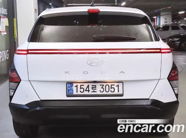 Hyundai Kona — Фото автомобиля 5