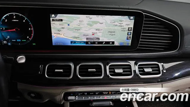 Mercedes-Benz GLE-Class — Фото автомобиля 20
