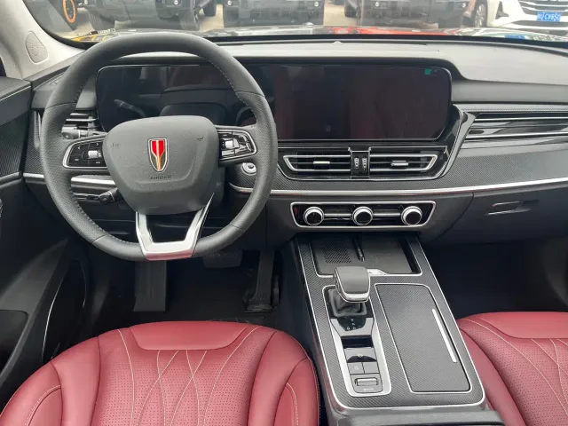 Hongqi HS5 — Фото автомобиля 14