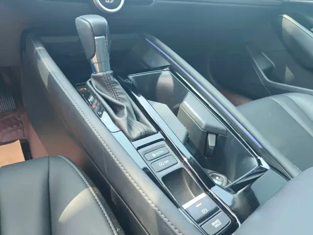 Honda Accord — Фото автомобиля 18