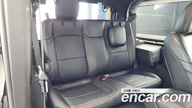 Jeep Wrangler Wrangler (JL) 2.0 Rubicon 2 двери — Фото автомобиля 11