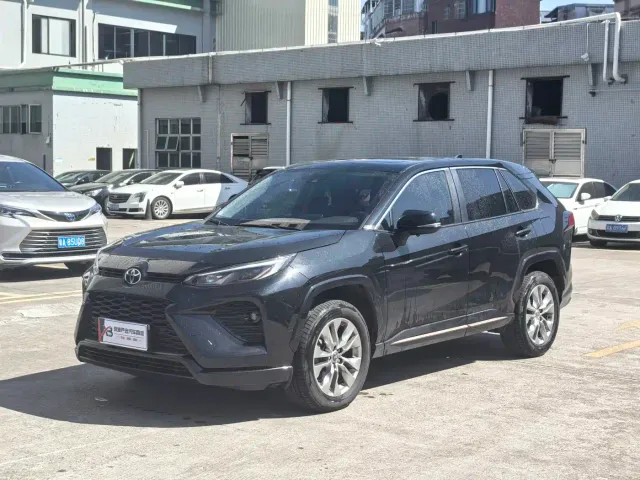 Фотография автомобиля — Toyota Wildlander