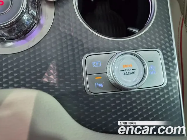 Genesis GV80 — Фото автомобиля 15