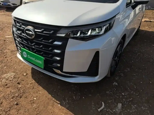 GAC Trumpchi M6 — Фото автомобиля 23