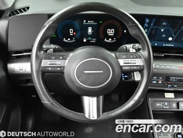 Hyundai Kona — Фото автомобиля 13
