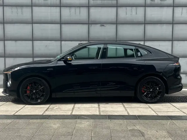 IM Motors LS6 — Фото автомобиля 3