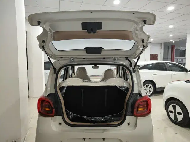 Wuling Hongguang Mini EV — Фото автомобиля 18