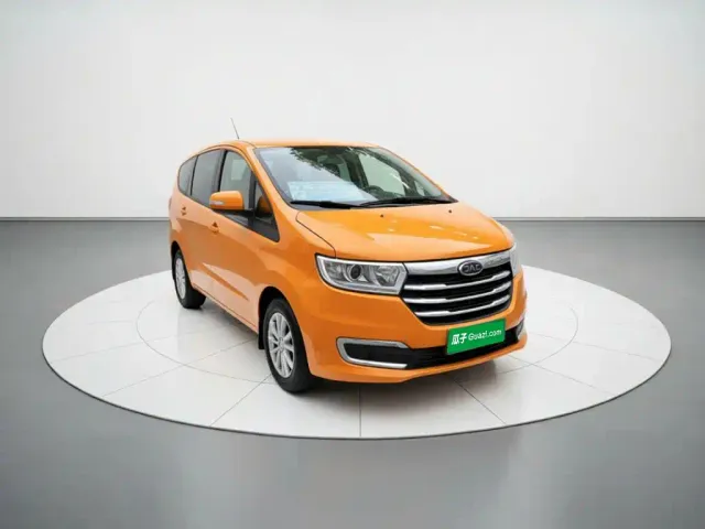 JAC Refine M3 — Фото автомобиля 23