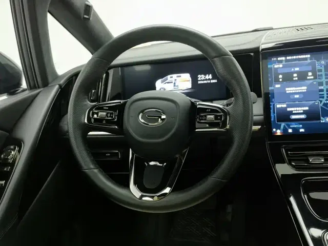 GAC Trumpchi M8 — Фото автомобиля 11
