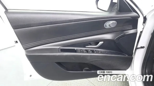 Hyundai AVANTE Avante (CN7) — Фото автомобиля 24
