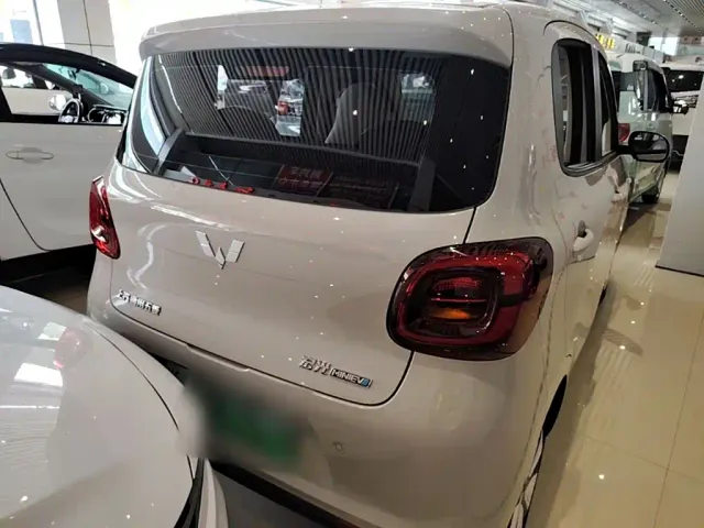 Wuling Hongguang Mini EV — Фото автомобиля 5