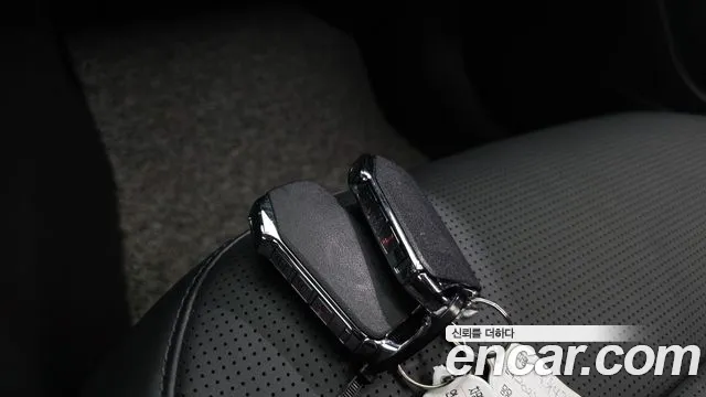 Kia Niro The All New — Фото автомобиля 22