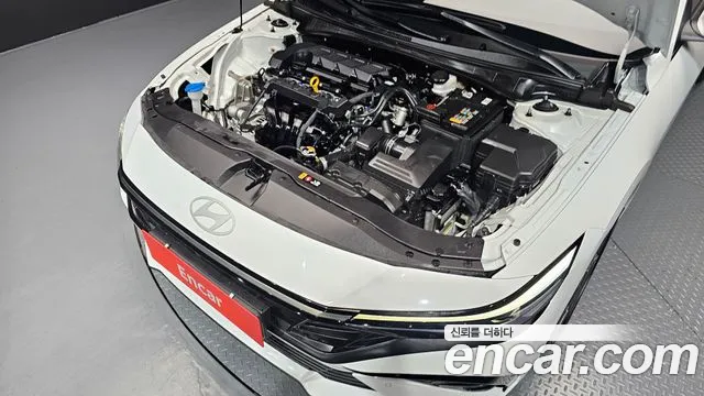 Hyundai Avante CN7 — Фото автомобиля 9