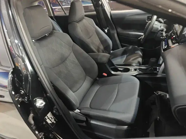 Toyota Corolla Cross — Фото автомобиля 24