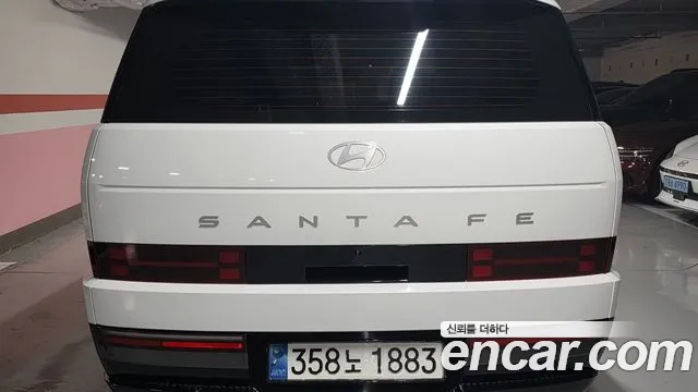 Hyundai Santa Fe — Фото автомобиля 4