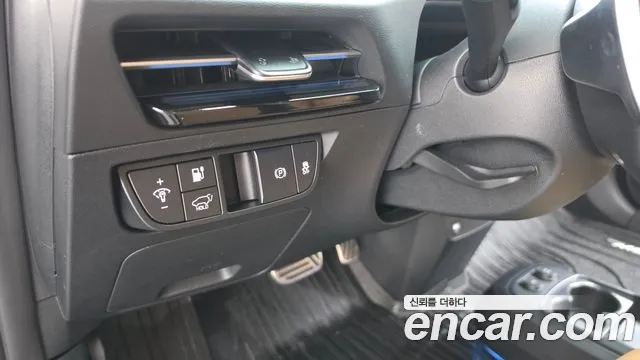 Kia EV6 — Фото автомобиля 25