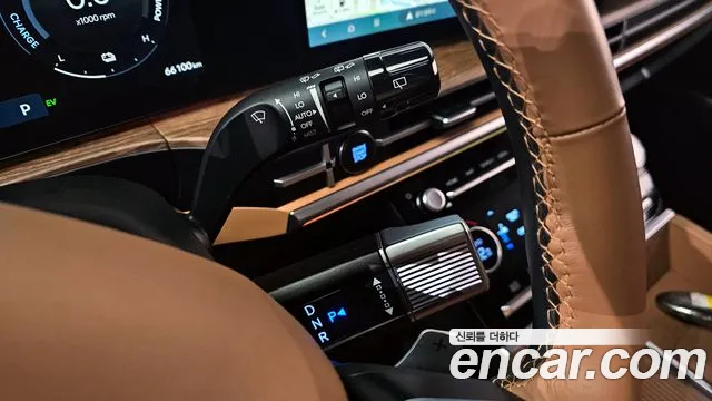 Hyundai Santafe — Фото автомобиля 9