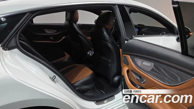 Mercedes-Benz AMG GT X290 (2018–2026) — Фото автомобиля 17