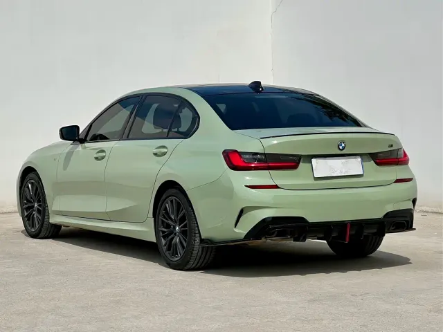 BMW 3 Series — Фото автомобиля 3