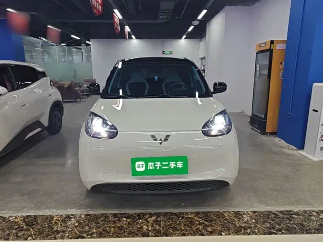 Wuling Bingo — Фото автомобиля 2