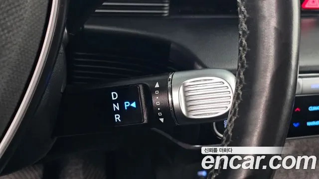 Hyundai Ioniq 5 — Фото автомобиля 12