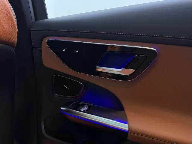 Mercedes-Benz C-Class — Фото автомобиля 27